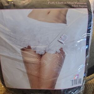 Leg Avenue White Chiffon Mini Petticoat